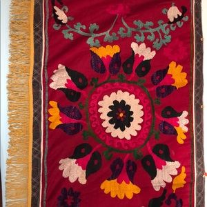 Suzani Vintage Tapestry Surface/Wall Hanging